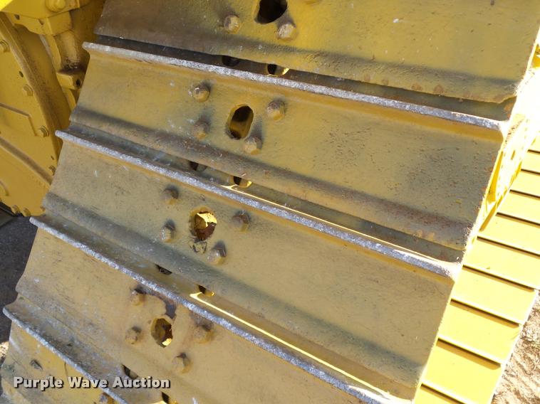 image for item DB4569 1992 Caterpillar D4H Series II dozer