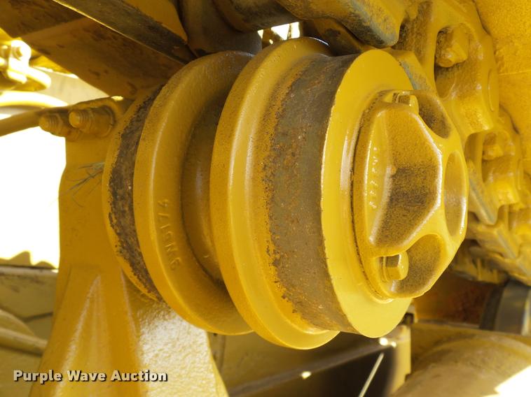 image for item DB4569 1992 Caterpillar D4H Series II dozer