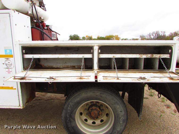 image for item J1629 1998 Kenworth T300 service truck