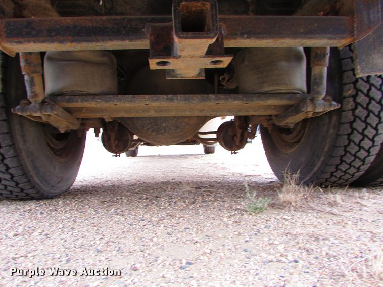 image for item J1629 1998 Kenworth T300 service truck