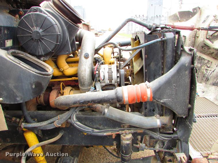 image for item J1629 1998 Kenworth T300 service truck