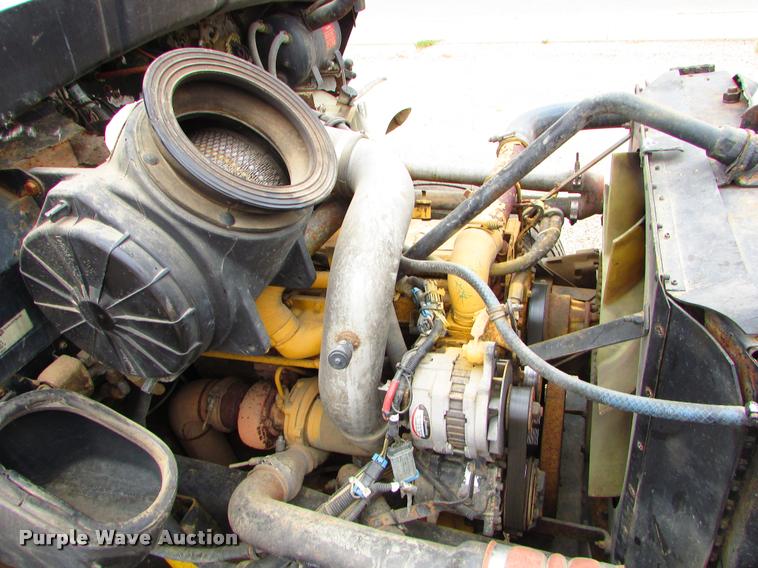 image for item J1629 1998 Kenworth T300 service truck