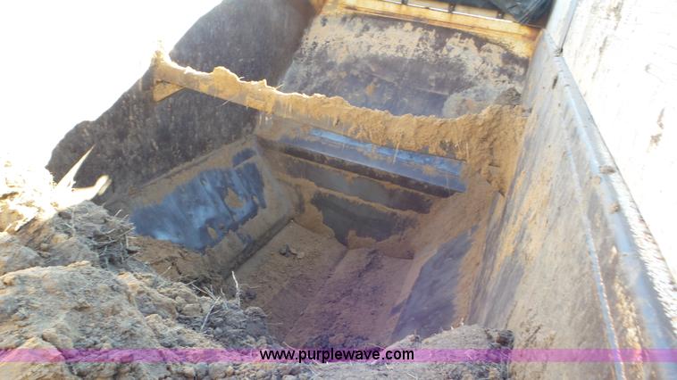 image for item J8261 1985 Ranch bottom dump trailer