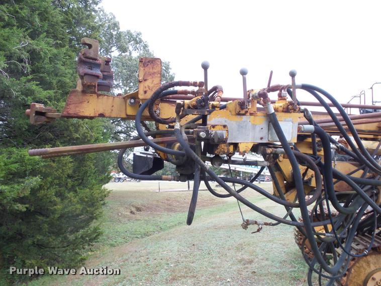 image for item K1076 Leroi HDR12EW crawler drill