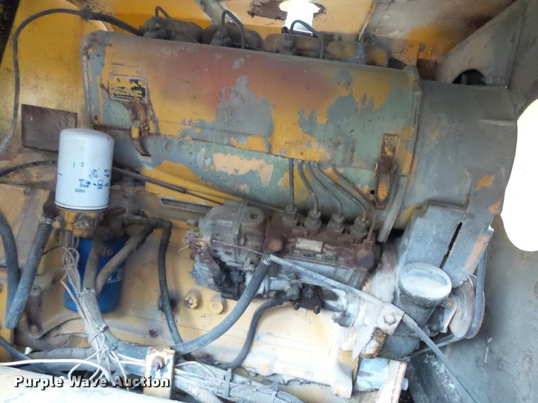 image for item K1076 Leroi HDR12EW crawler drill