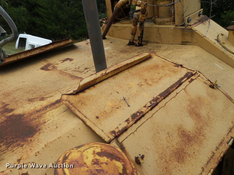 image for item K1076 Leroi HDR12EW crawler drill