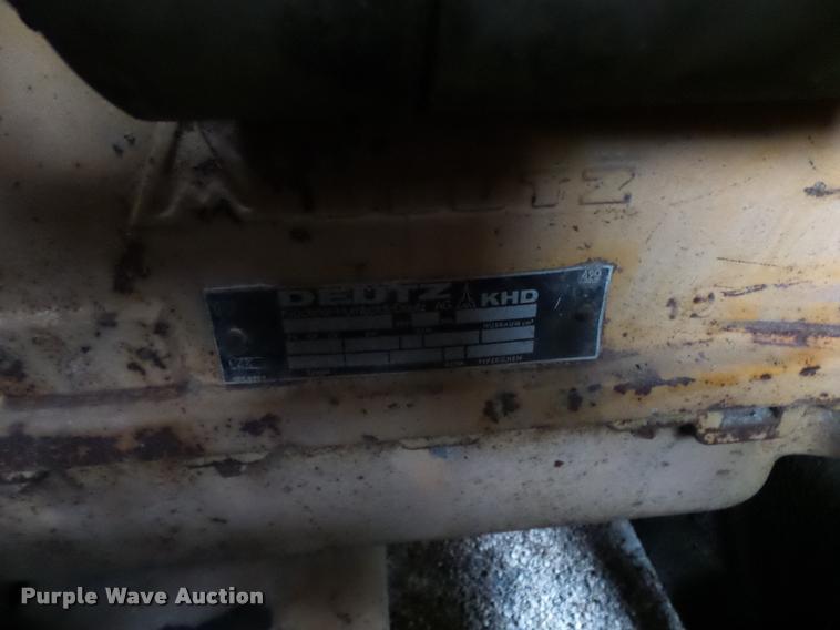 image for item K1076 Leroi HDR12EW crawler drill