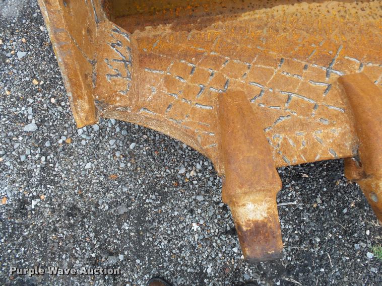 image for item K1077 Esco excavator bucket