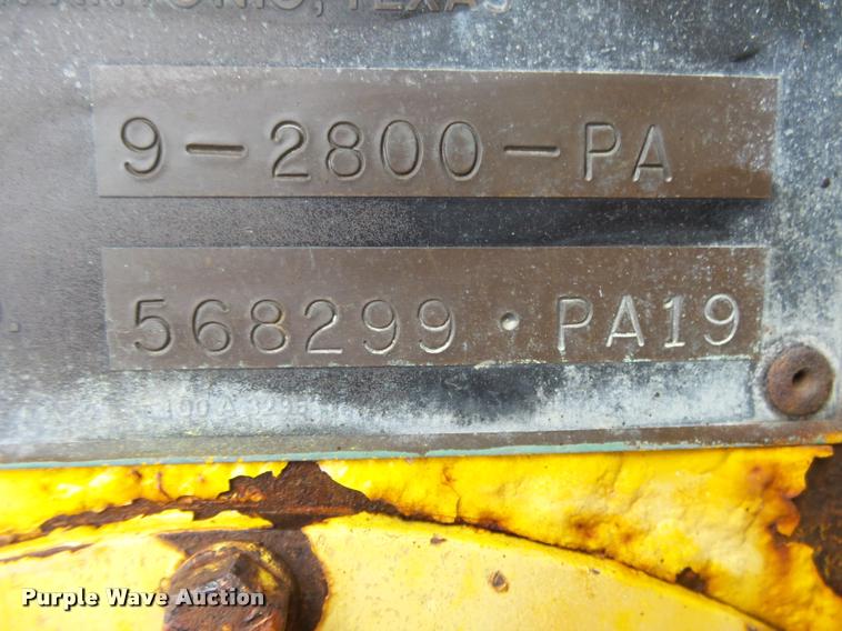 image for item K1078 Ingram 9-2800-PA pneumatic roller