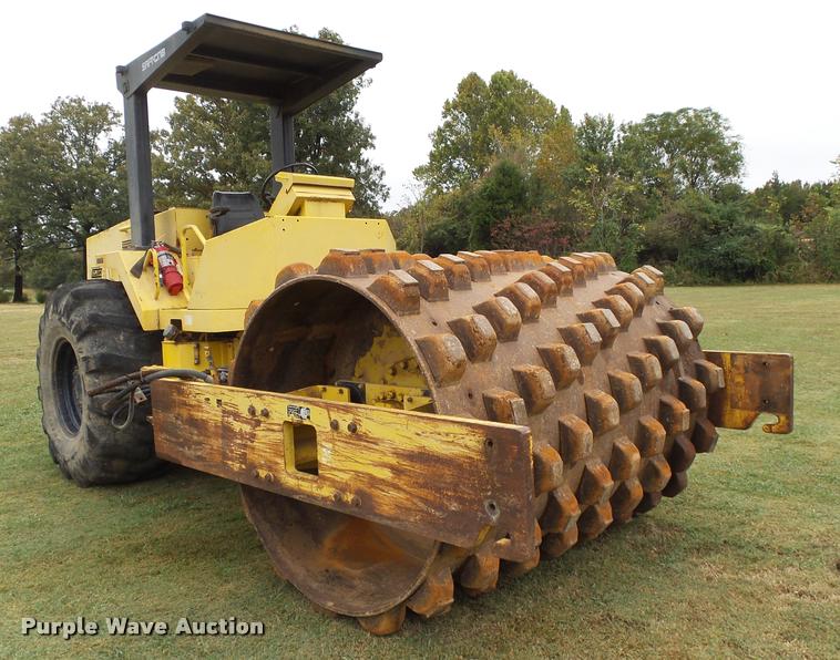 image for item K1079 Saki SV500TF single drum vibratory roller