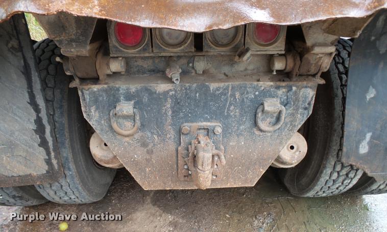 image for item K1086 1978 Ford 9000 dump truck