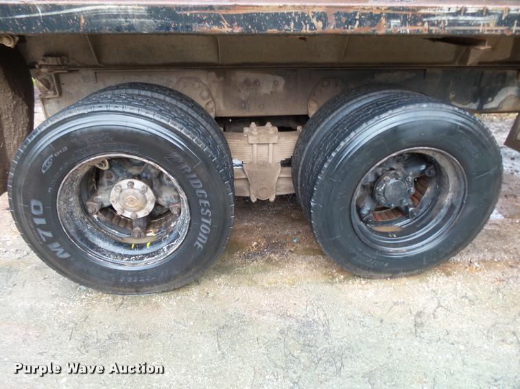 image for item K1086 1978 Ford 9000 dump truck