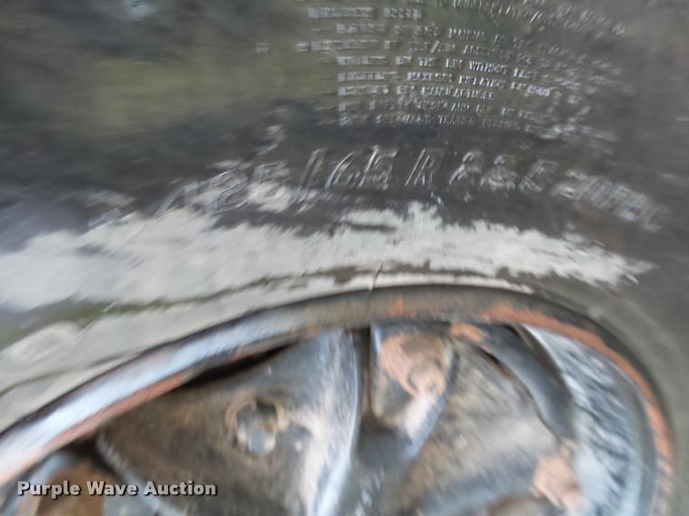 image for item K1086 1978 Ford 9000 dump truck