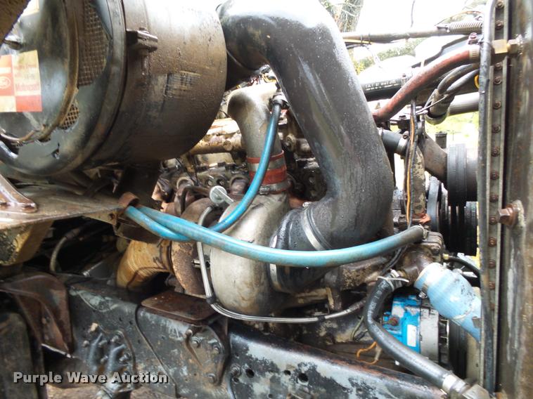 image for item K1086 1978 Ford 9000 dump truck