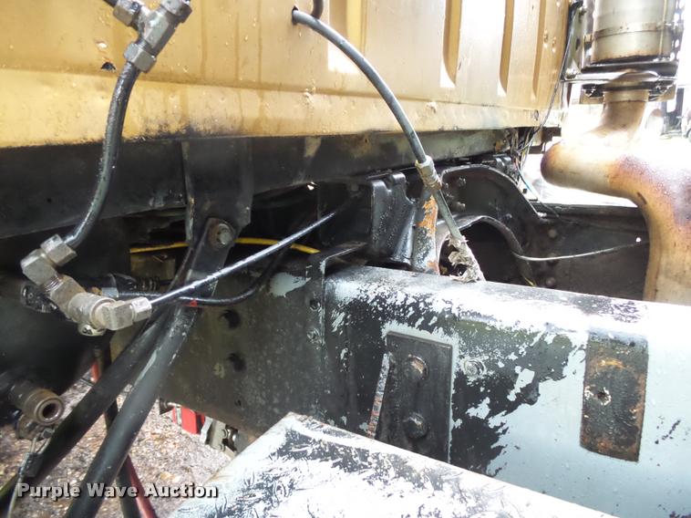 image for item K1086 1978 Ford 9000 dump truck