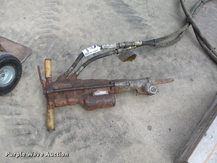 image for item K1407 Racine hydraulic breaker