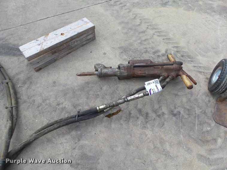 image for item K1407 Racine hydraulic breaker