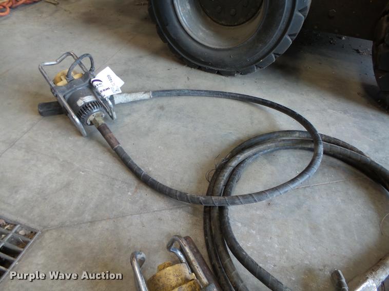 image for item K1409 (2) concrete vibrators