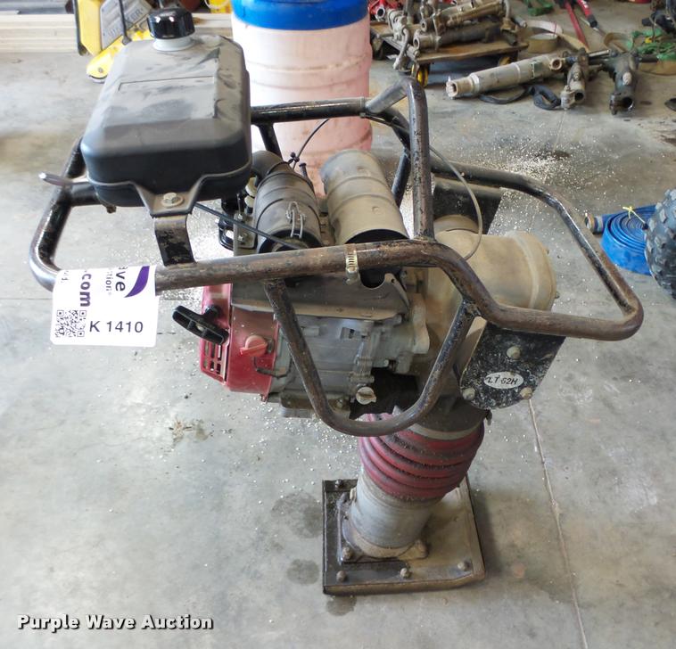 image for item K1410 Dynapac LT62H plate compactor