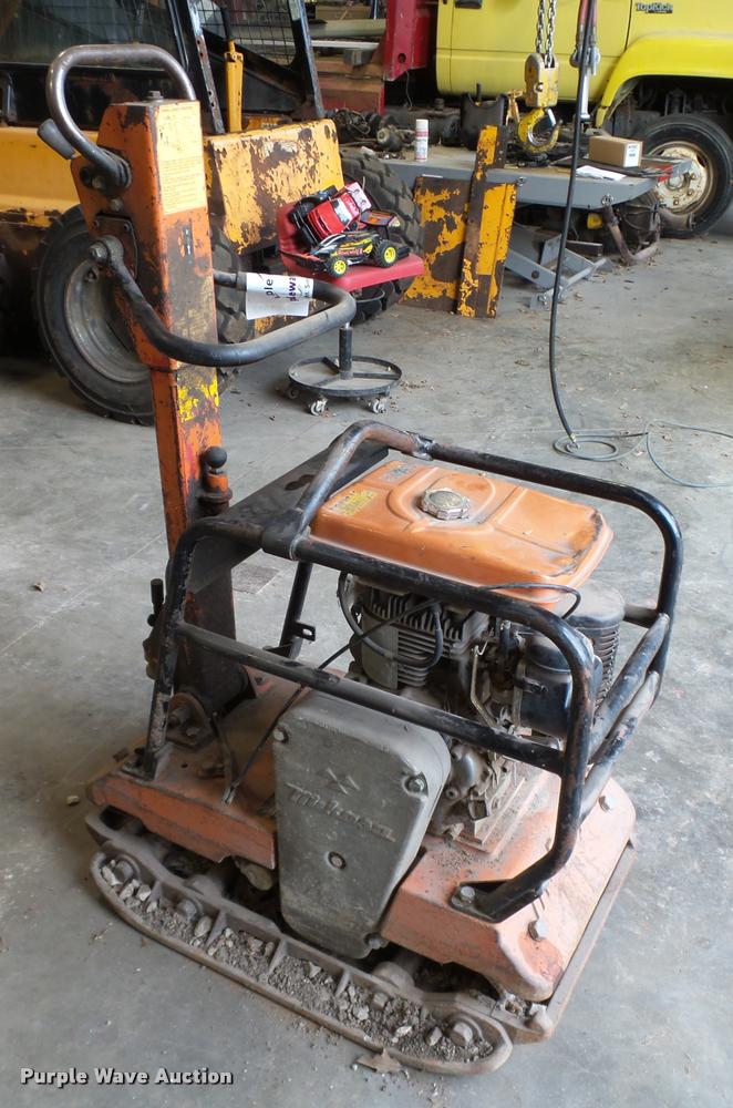 image for item K1413 Mikasa MVH-302GA plate compactor