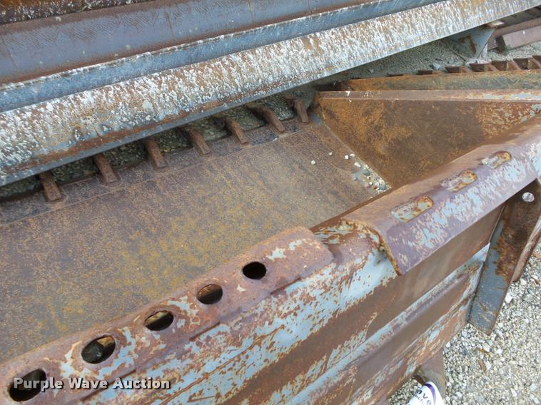 image for item K1424 New Holland skid steer bucket