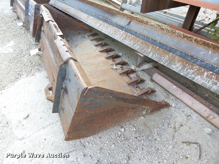 image for item K1425 New Holland skid steer bucket