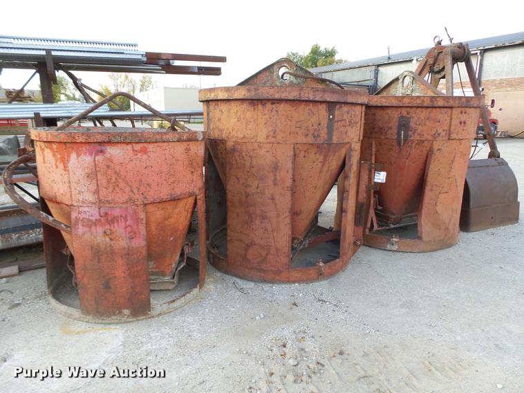 image for item K1426 (3) concrete buckets