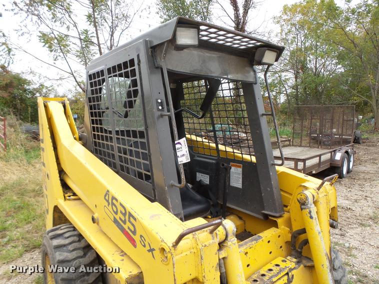 image for item K1450 2000 Gehl SL4635 skid steer