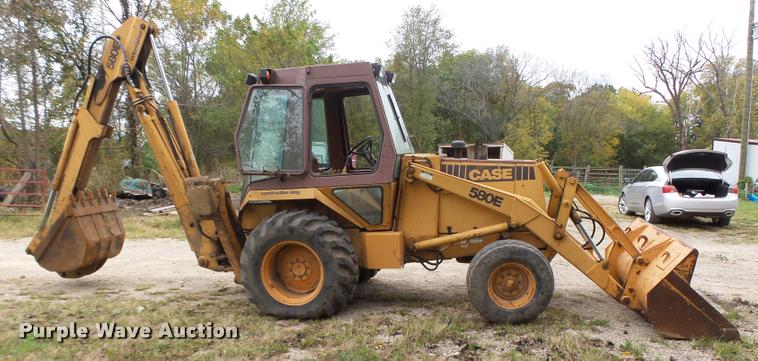 image for item K1456 1984 Case 580E backhoe