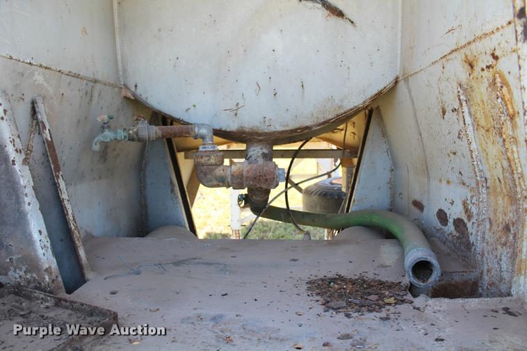 image for item K1907 1977 Downs-Clark tank trailer