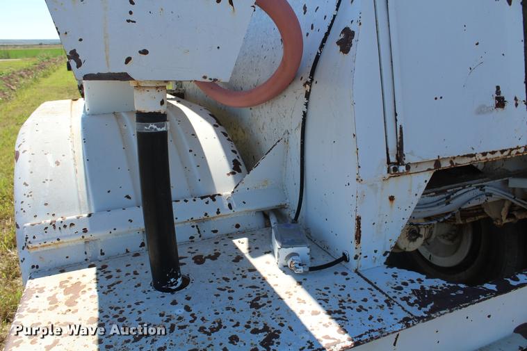 image for item K1907 1977 Downs-Clark tank trailer