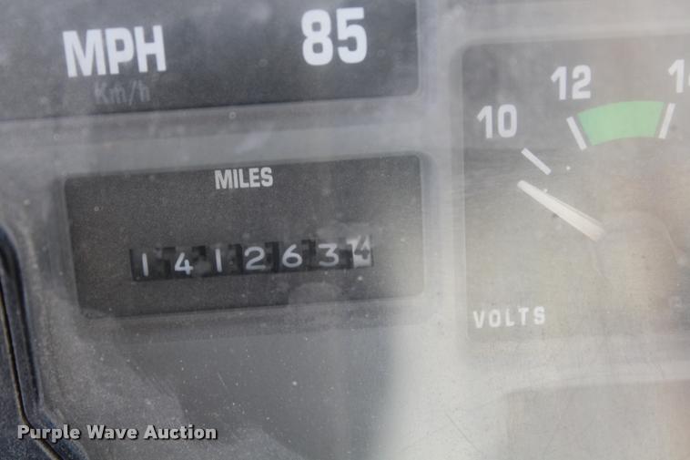 image for item K1916 1994 International 4700LP flatbed truck with environmental drill