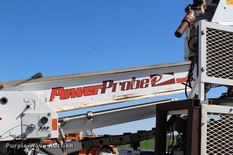 image for item K1916 1994 International 4700LP flatbed truck with environmental drill