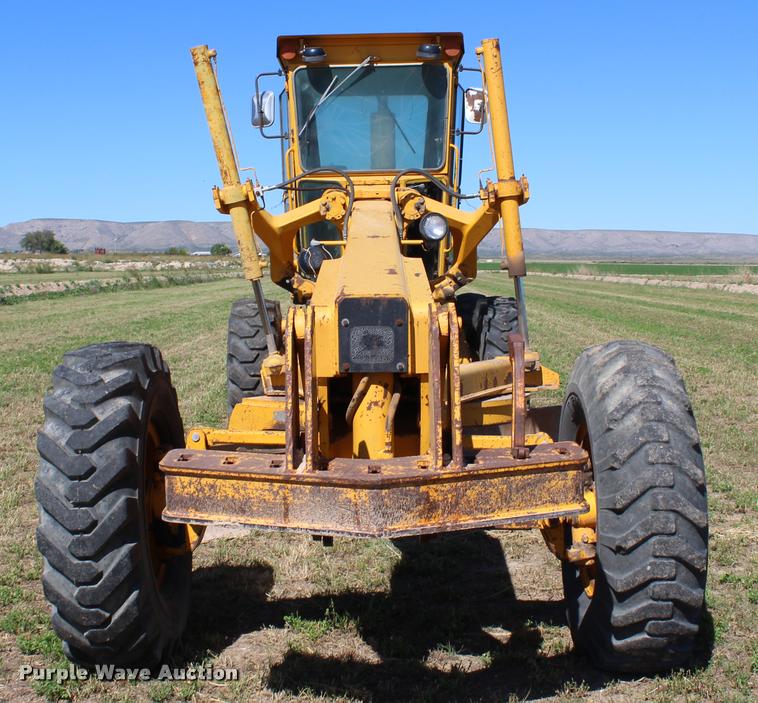 image for item K1917 John Deere 770A motor grader