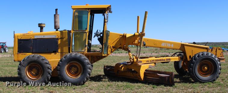 image for item K1917 John Deere 770A motor grader