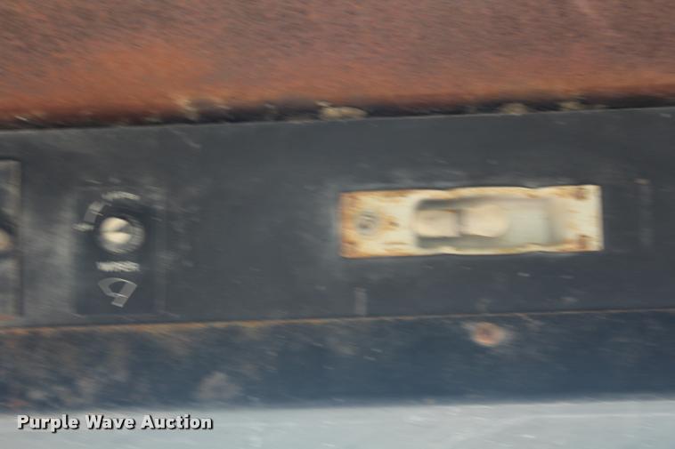 image for item K1917 John Deere 770A motor grader