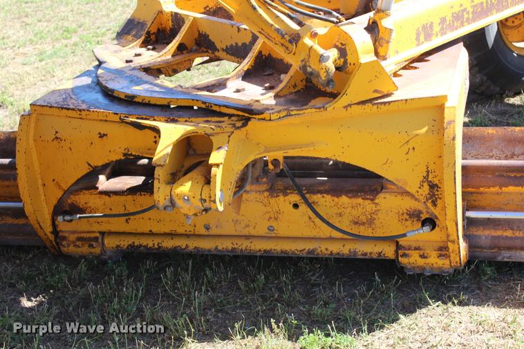 image for item K1917 John Deere 770A motor grader