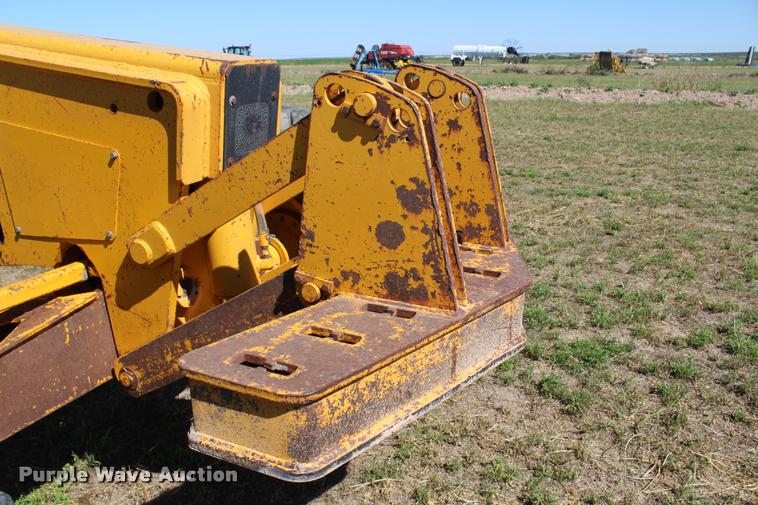 image for item K1917 John Deere 770A motor grader