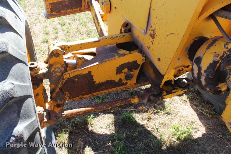 image for item K1917 John Deere 770A motor grader