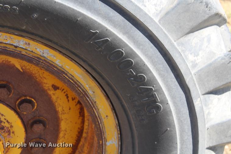 image for item K1917 John Deere 770A motor grader