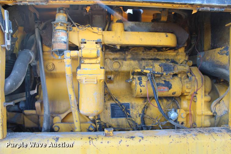 image for item K1917 John Deere 770A motor grader