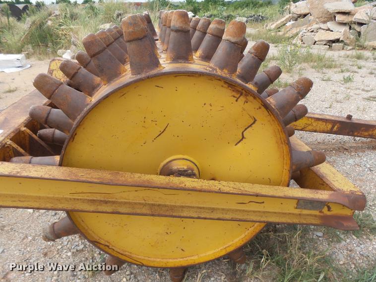 image for item K3101 Double drum sheeps foot roller