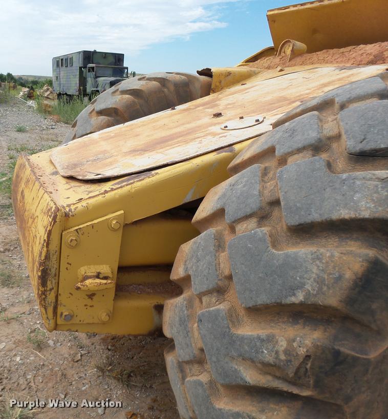 image for item K3104 1973 Caterpillar 613 elevating scraper