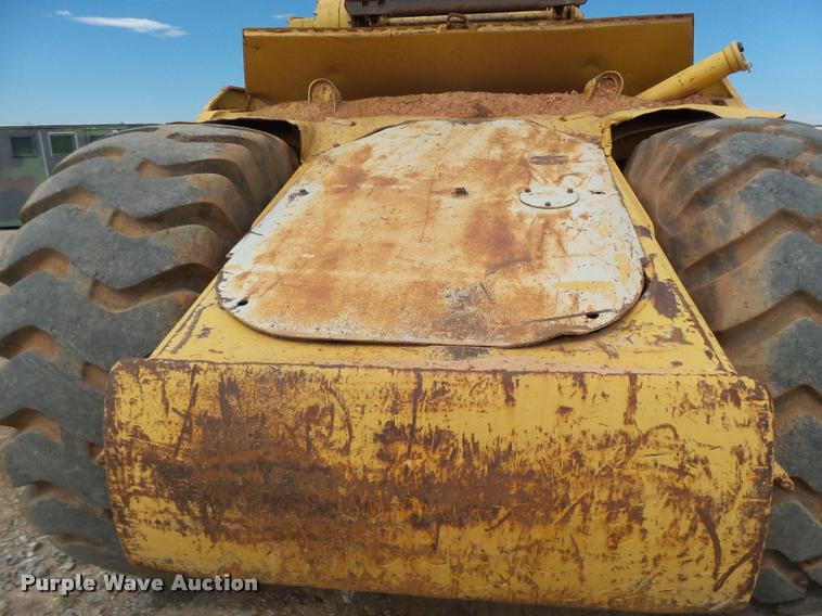 image for item K3104 1973 Caterpillar 613 elevating scraper