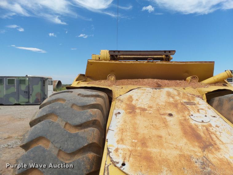 image for item K3104 1973 Caterpillar 613 elevating scraper