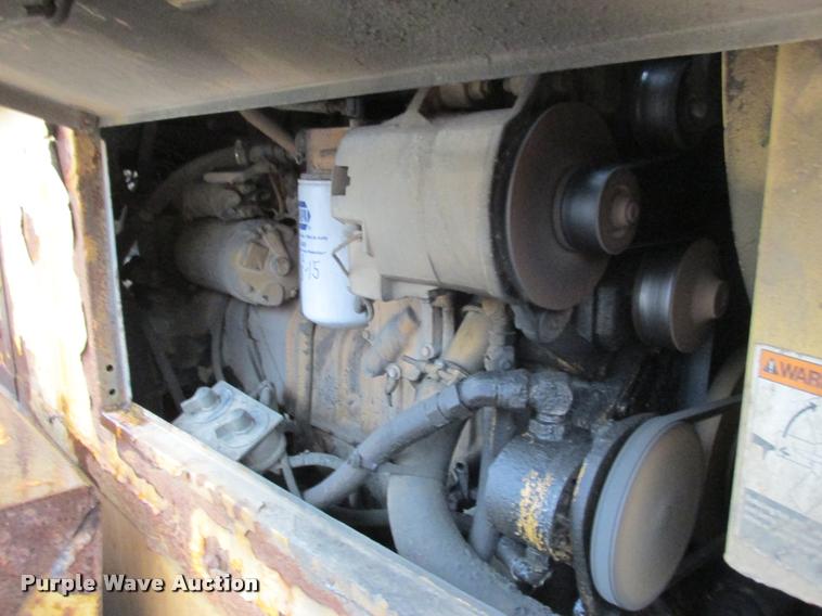 image for item K4221 1989 Champion 730A motor grader