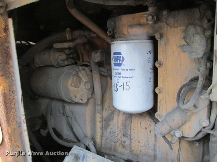 image for item K4221 1989 Champion 730A motor grader