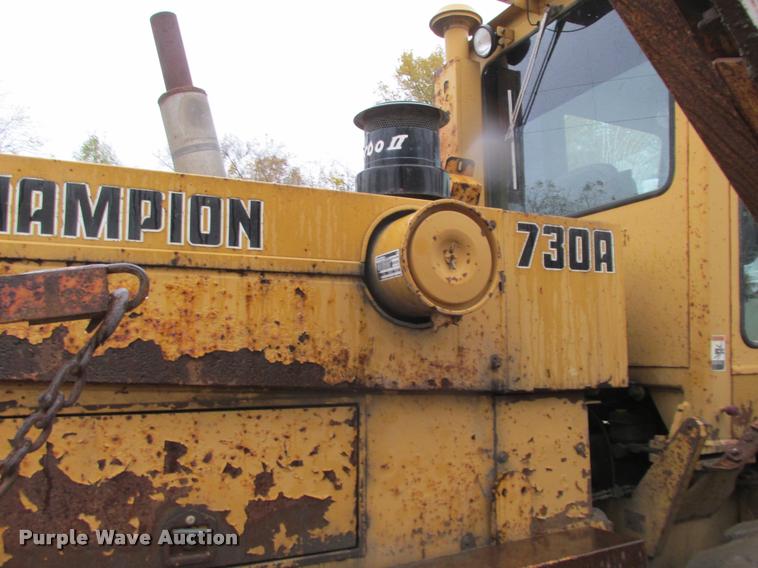image for item K4221 1989 Champion 730A motor grader