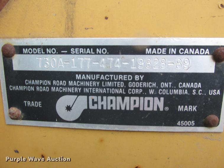 image for item K4221 1989 Champion 730A motor grader