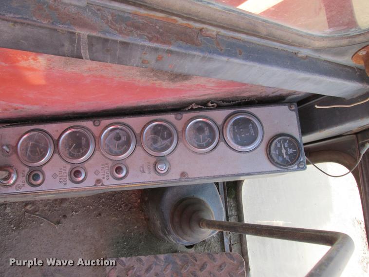 image for item K4223 Koehring C-266 excavator